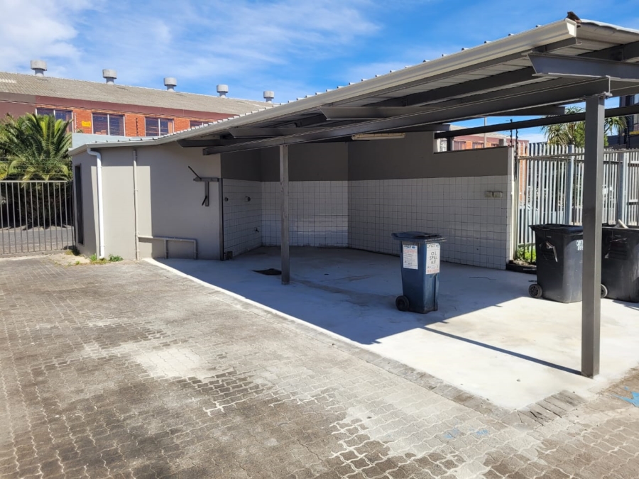 To Let Commercial Property for Rent in Paarden Eiland Western Cape